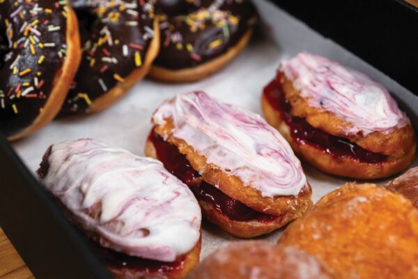 Berry & Cinnamon Doughnut Box